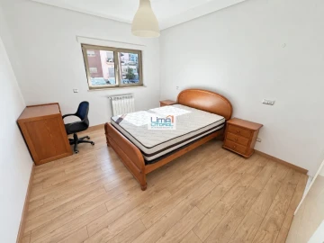 Apartamento T3 para Arrendamento em Marrazes e Barosa