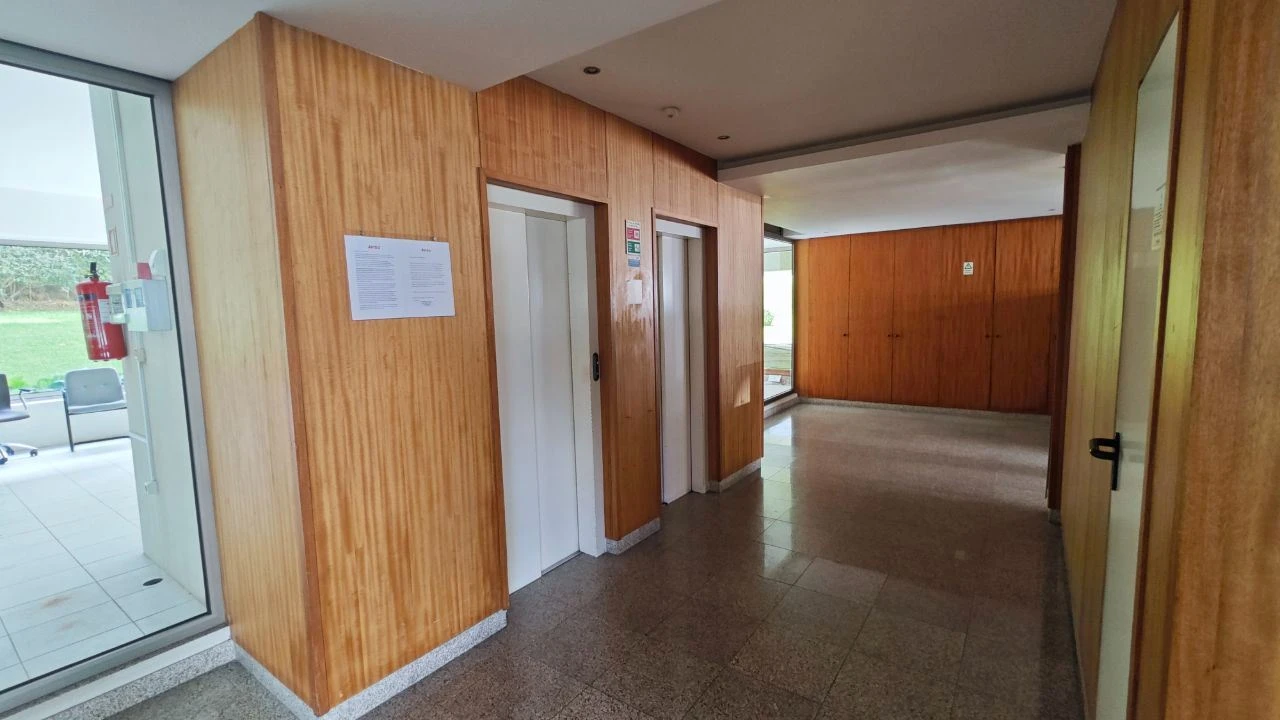 Apartamento T2 para Arrendamento em Santa Marinha e São Pedro da Afurada Foto 13