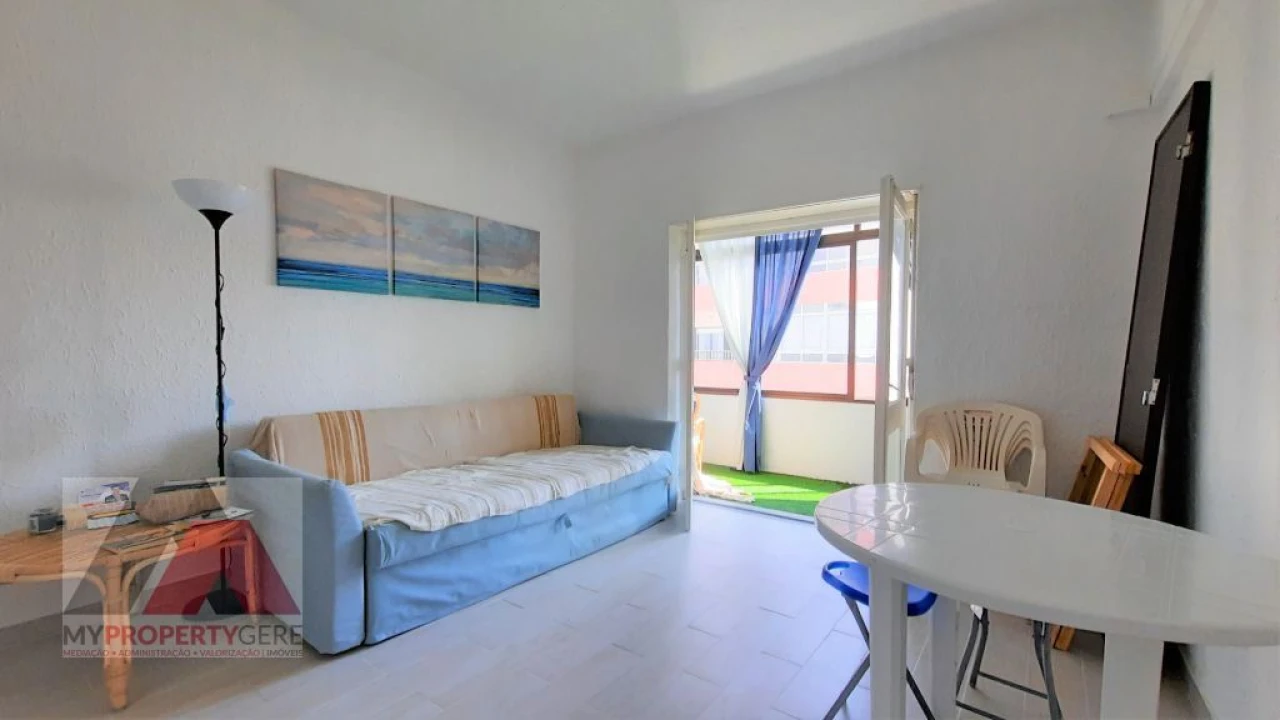 Apartamento T1 para Arrendamento em Silveira Foto 1