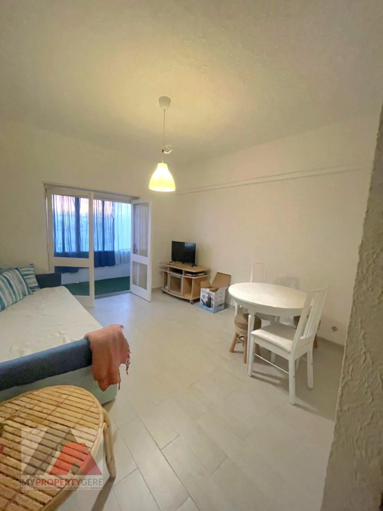 Apartamento T1 para Arrendamento em Silveira Foto 21