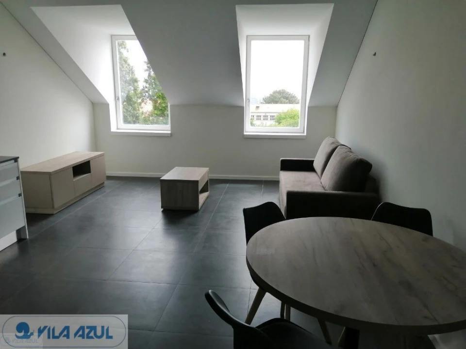 Apartamento T2 para Arrendamento em Cedofeita, Santo Ildefonso, Sé, Miragaia, São Nicolau e Vitória Foto 4