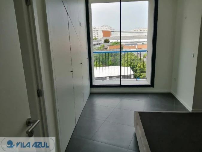 Apartamento T2 para Arrendamento em Cedofeita, Santo Ildefonso, Sé, Miragaia, São Nicolau e Vitória Foto 8