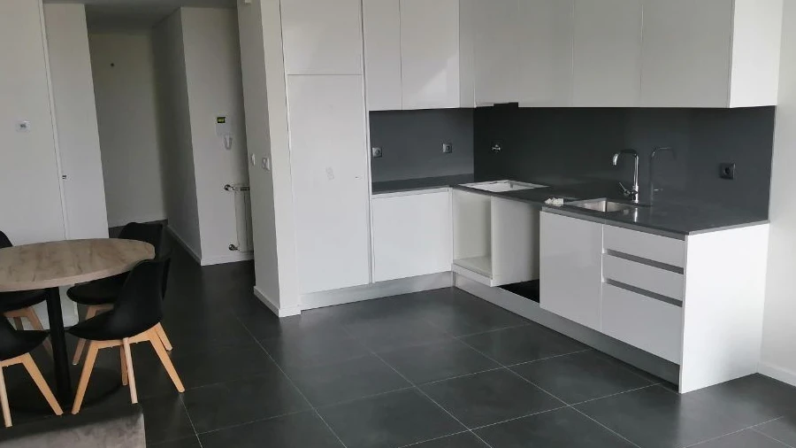 Apartamento T2 para Arrendamento em Cedofeita, Santo Ildefonso, Sé, Miragaia, São Nicolau e Vitória