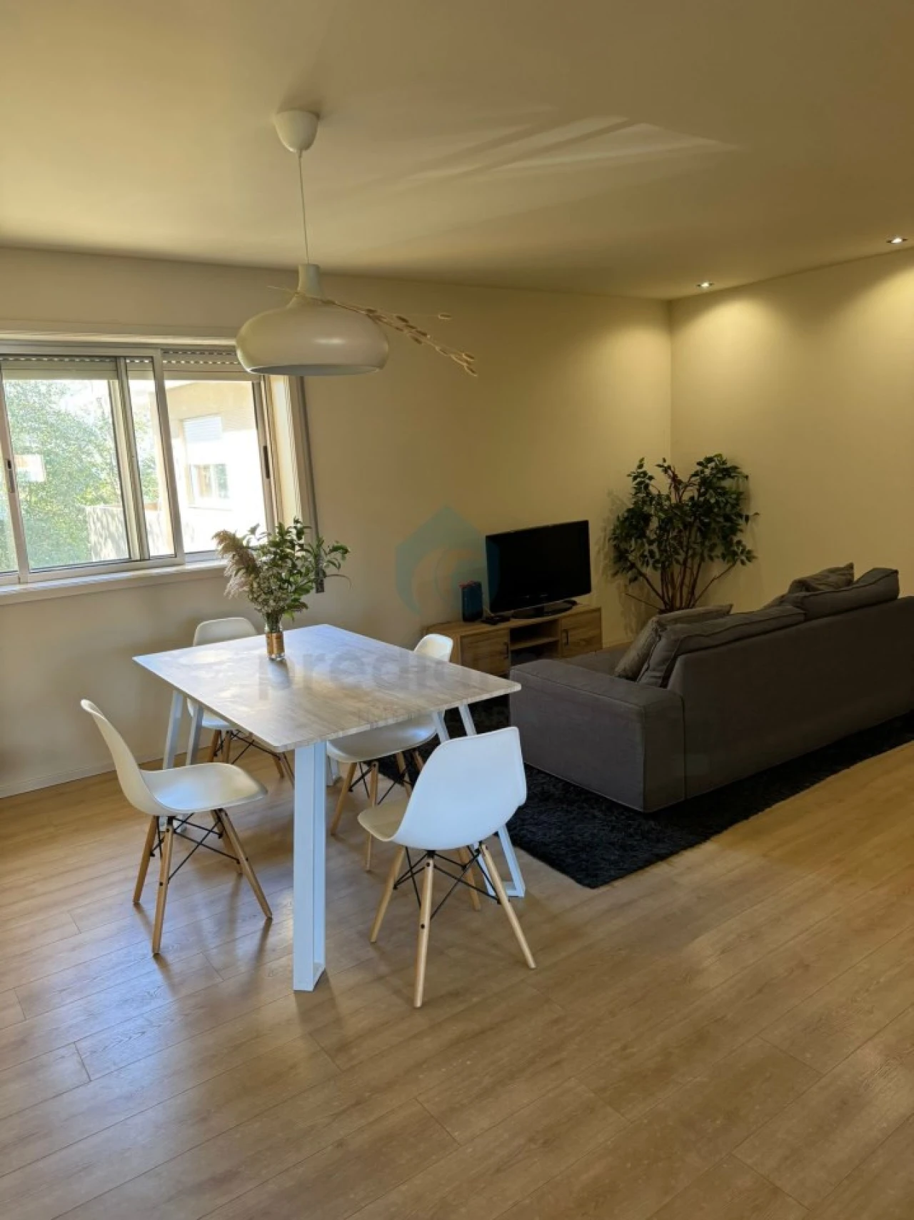 Apartamento T3 para Venda em Gulpilhares e Valadares Foto 2