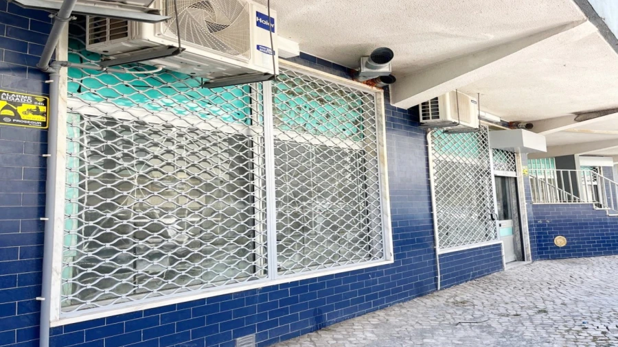 Loja para Venda em Loures