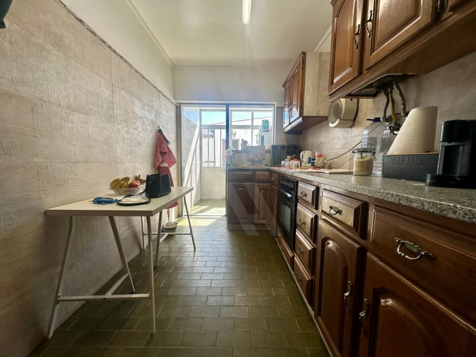 Apartamento T2 para Venda em Alcabideche Foto 16