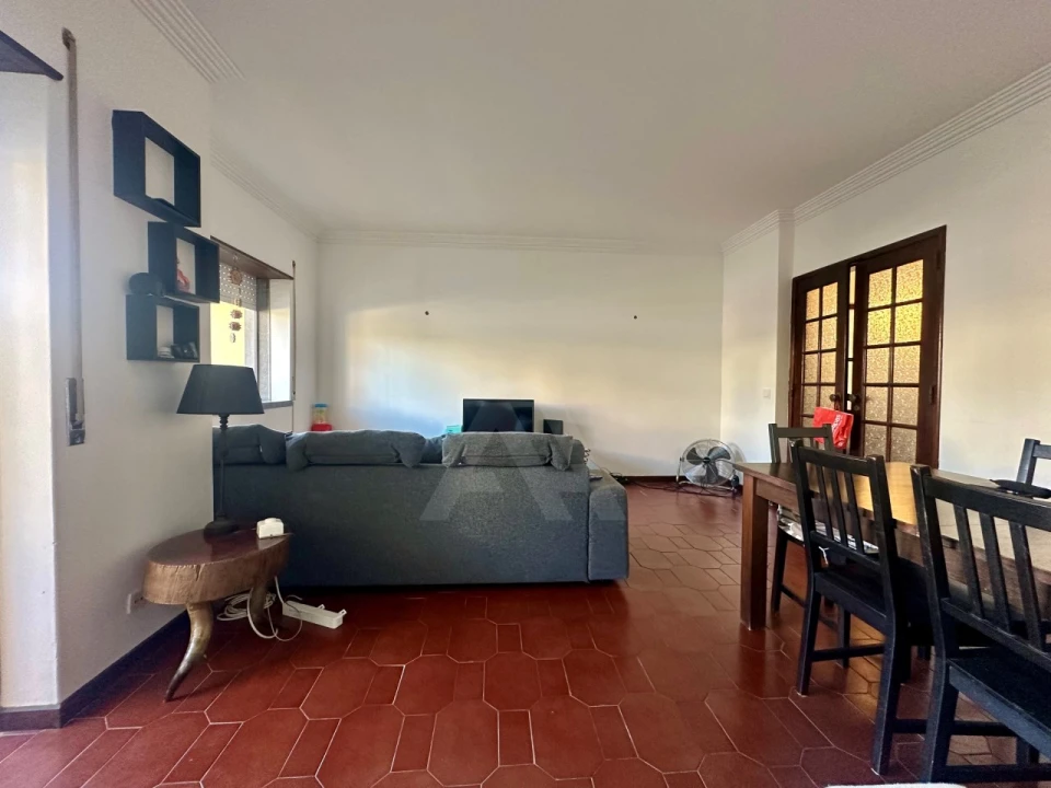 Apartamento T2 para Venda em Alcabideche Foto 4