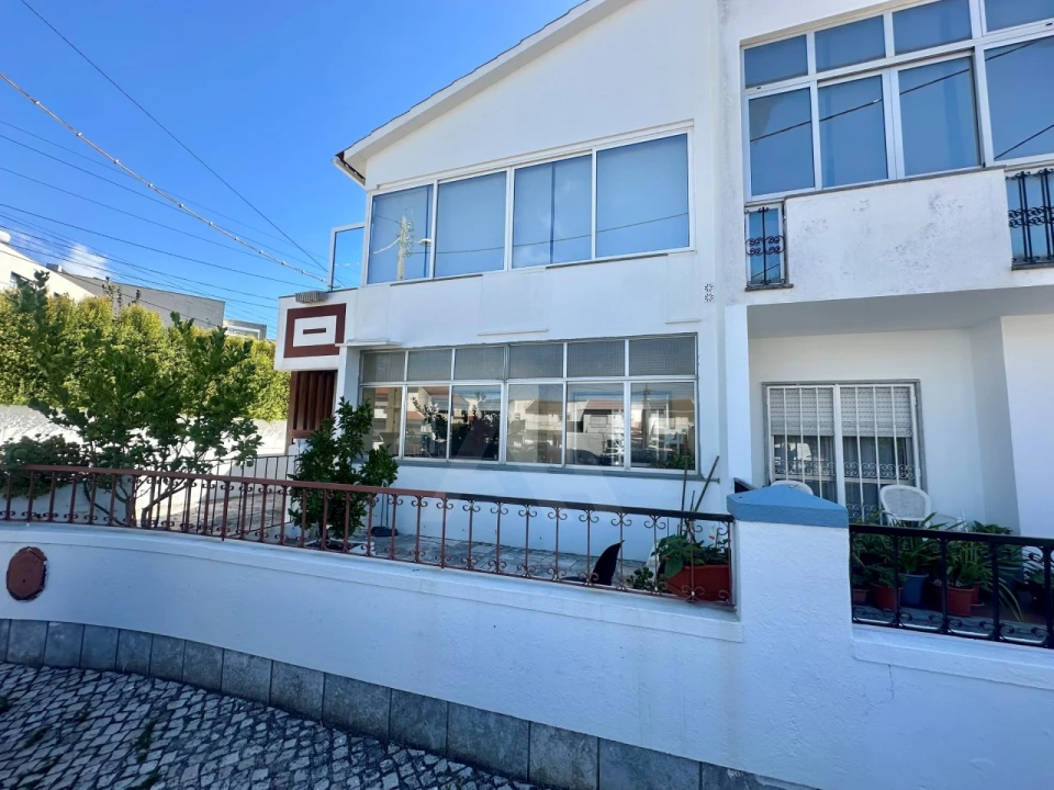 Apartamento T2 para Venda em Alcabideche Foto 29