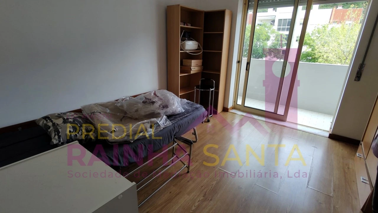 Apartamento T3 para Arrendamento em Eiras e São Paulo de Frades Foto 13