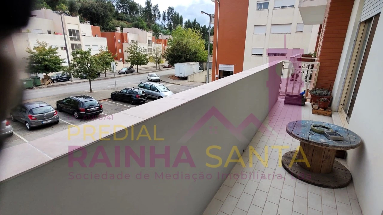Apartamento T3 para Arrendamento em Eiras e São Paulo de Frades Foto 14