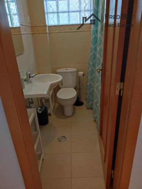 Apartamento T3 para Arrendamento em Venteira