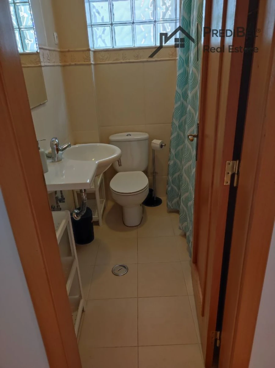 Apartamento T3 para Arrendamento em Venteira Foto 14