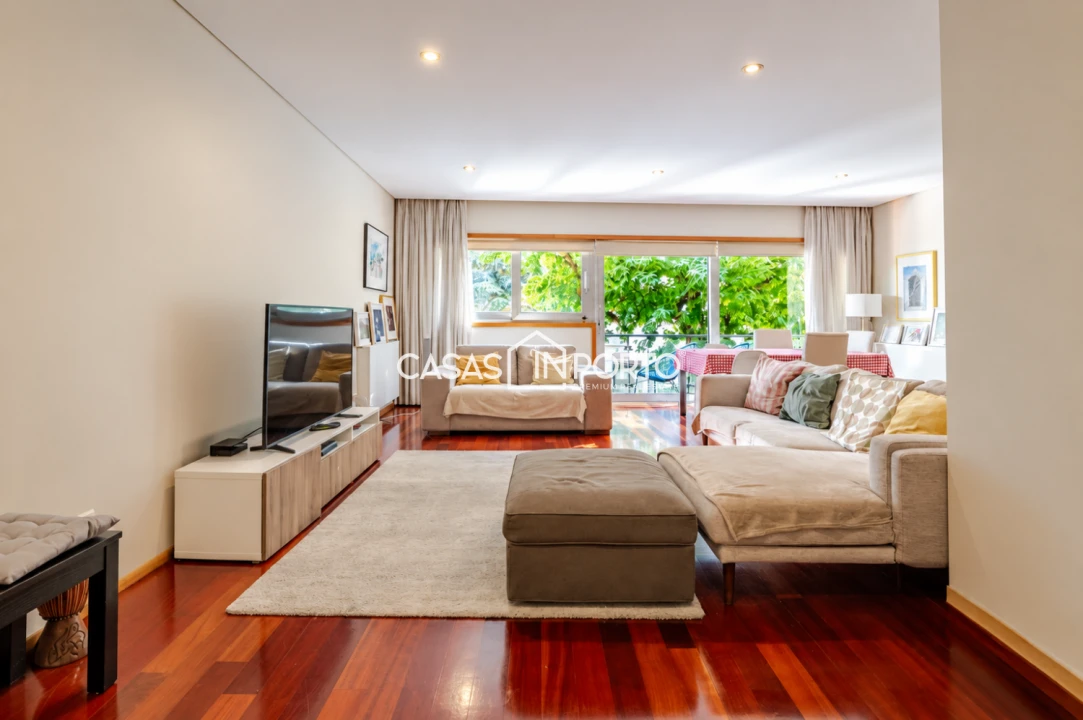 Apartamento T3 para Venda em Paranhos Foto 3