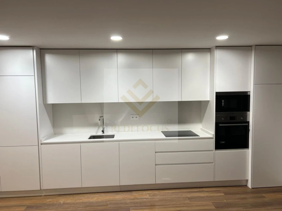 Apartamento T3 para Venda em Ferreiros e Gondizalves Foto 43