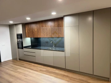 Apartamento T3 para Venda em Ferreiros e Gondizalves