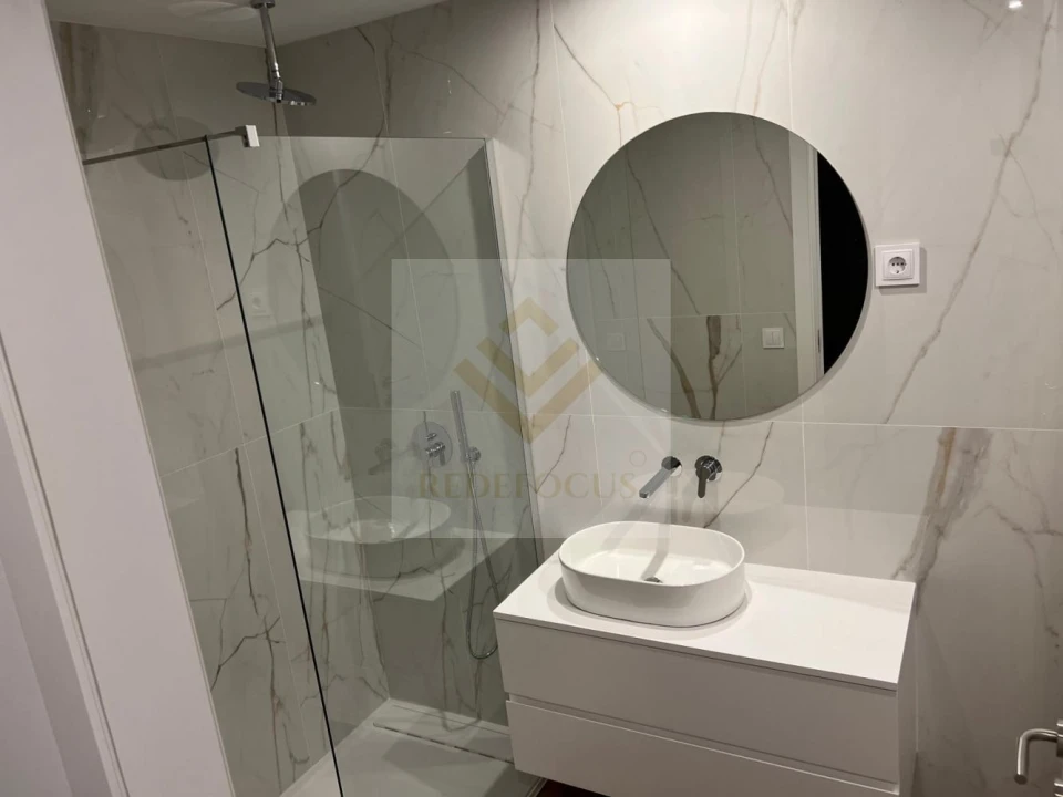 Apartamento T3 para Venda em Ferreiros e Gondizalves Foto 36