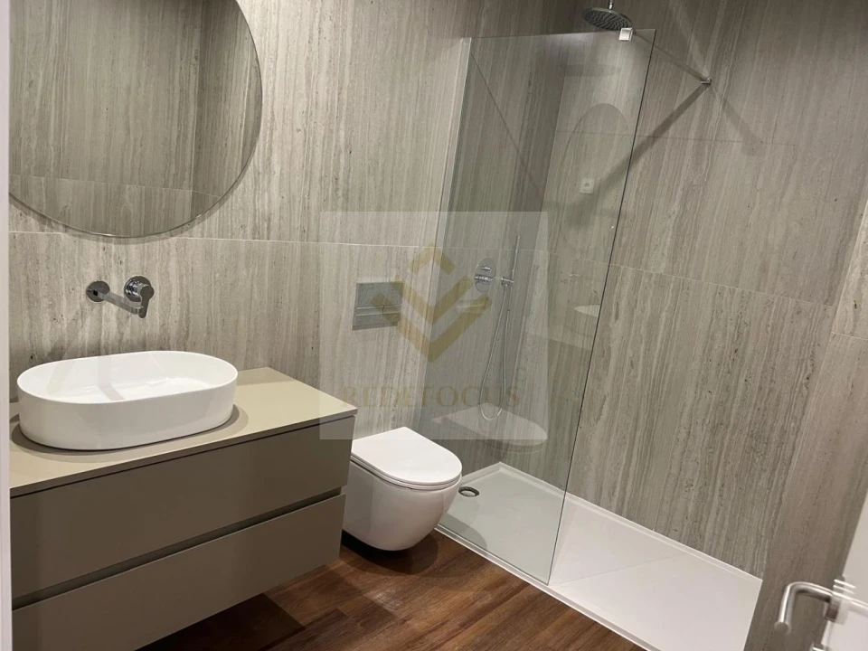Apartamento T3 para Venda em Ferreiros e Gondizalves Foto 28