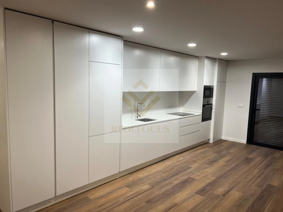 Apartamento T3 para Venda em Ferreiros e Gondizalves Foto 42