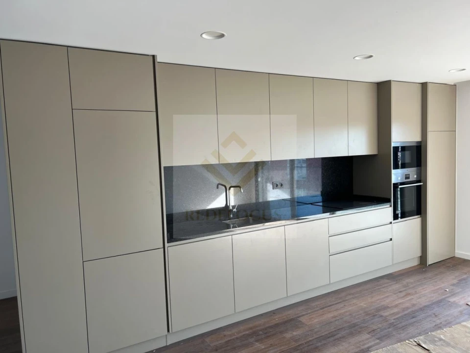Apartamento T3 para Venda em Ferreiros e Gondizalves Foto 47