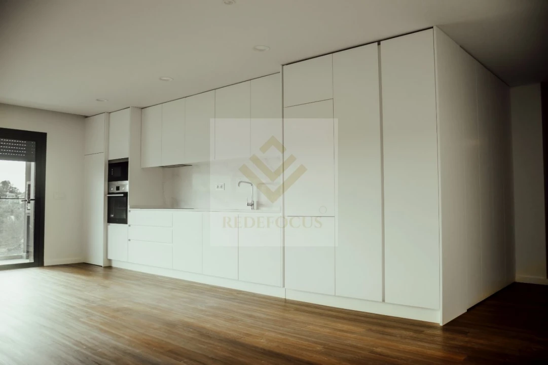 Apartamento T3 para Venda em Ferreiros e Gondizalves Foto 9