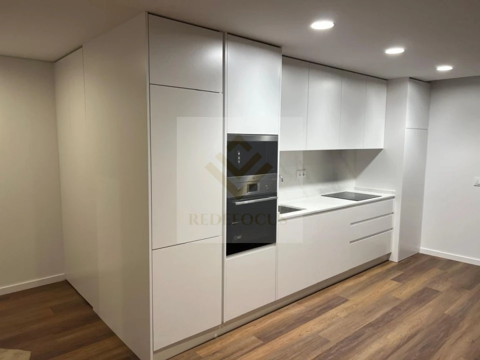 Apartamento T3 para Venda em Ferreiros e Gondizalves Foto 32