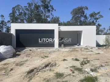 Moradia T3 para Venda em Febres
