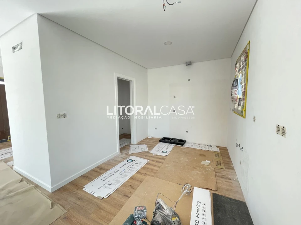 Moradia T3 para Venda em Febres Foto 5