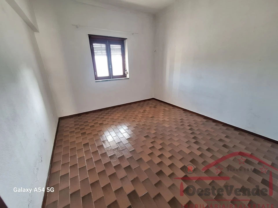 Apartamento T3 para Venda em Cadaval e Pêro Moniz Foto 15