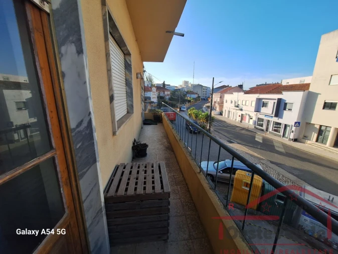 Apartamento T3 para Venda em Cadaval e Pêro Moniz Foto 32