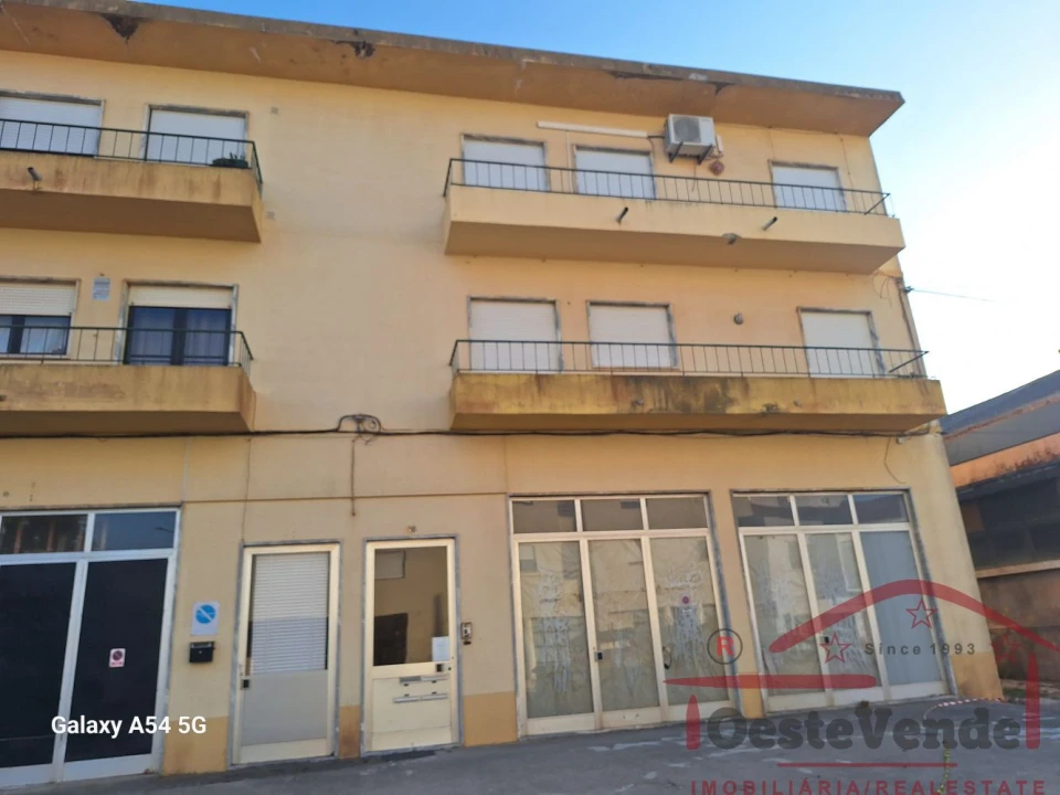 Apartamento T3 para Venda em Cadaval e Pêro Moniz Foto 34