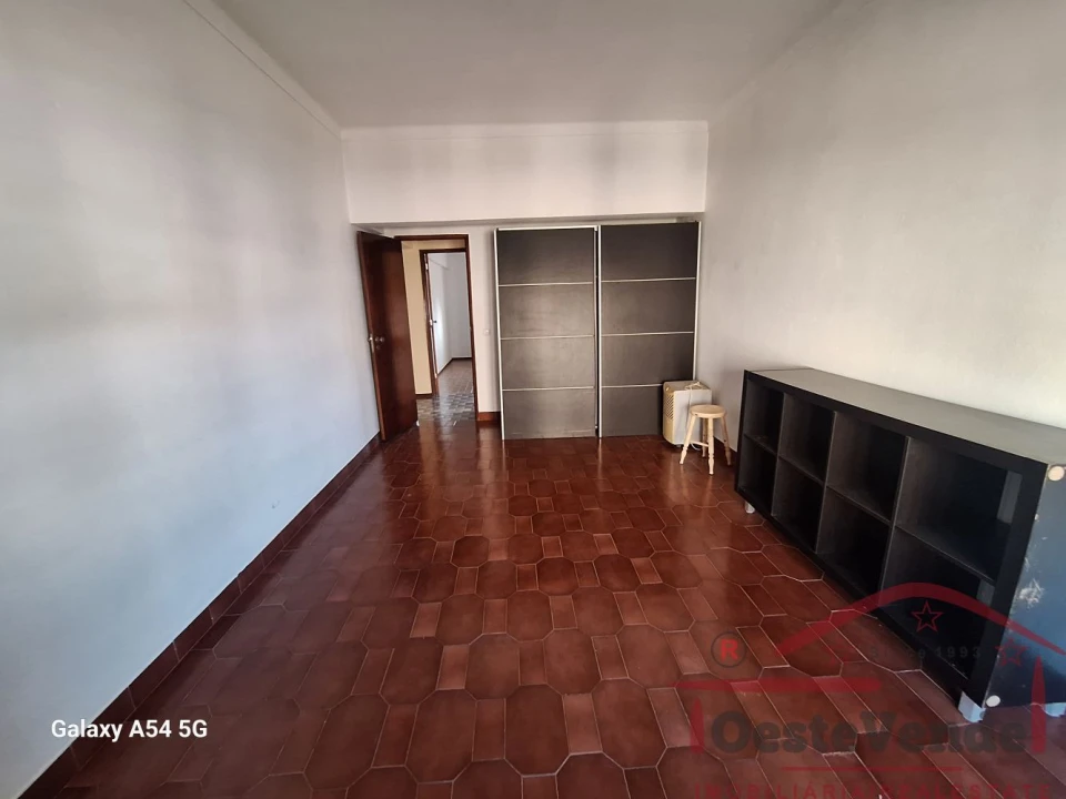 Apartamento T3 para Venda em Cadaval e Pêro Moniz Foto 14