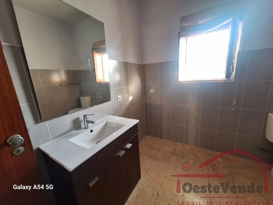 Apartamento T3 para Venda em Cadaval e Pêro Moniz Foto 21