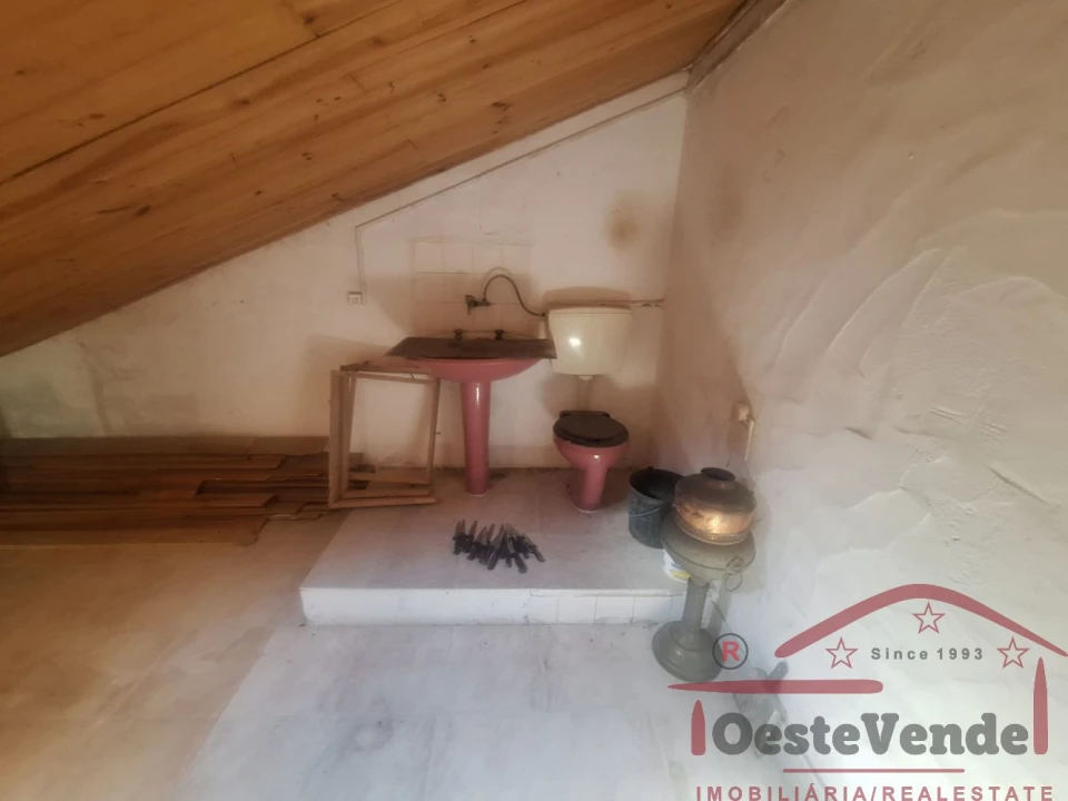 Apartamento T3 para Venda em Cadaval e Pêro Moniz Foto 31