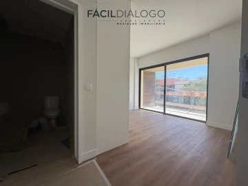 Apartamento T2 para Venda em Sesimbra (Santiago)