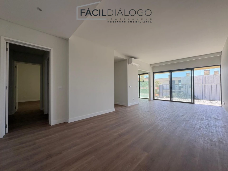 Apartamento T2 para Venda em Sesimbra (Santiago) Foto 8