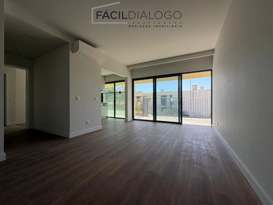 Apartamento T2 para Venda em Sesimbra (Santiago) Foto 11