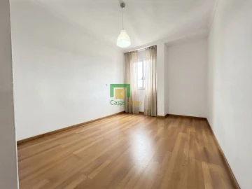 Apartamento T2 para Venda em Caniço
