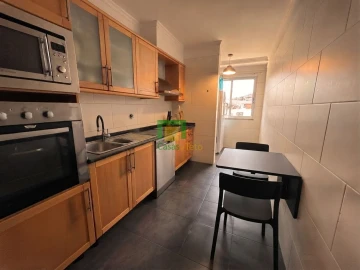 Apartamento T2 para Venda em Caniço