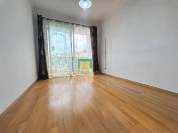 Apartamento T2 para Venda em Caniço
