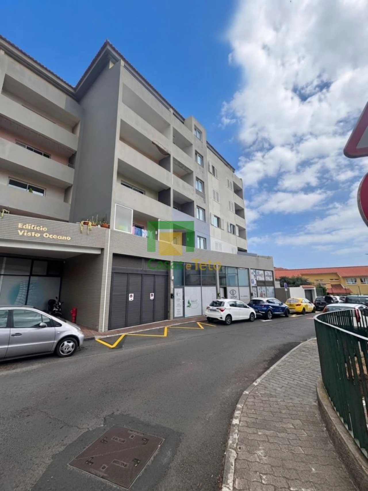 Apartamento T2 para Venda em Caniço Foto 1