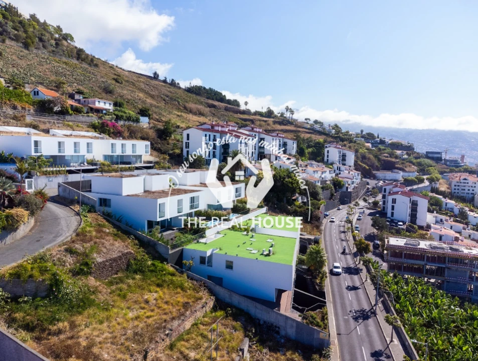 Moradia T3 para Venda em São Martinho Foto 2