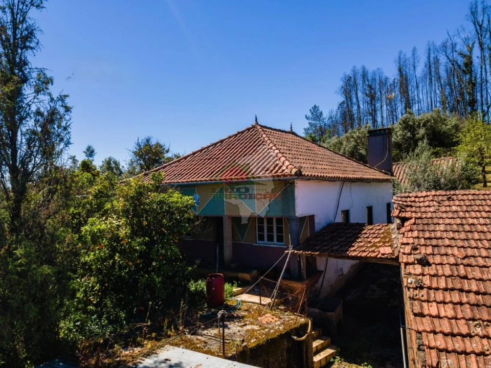 Moradia T4 para Venda em Sabacheira Foto 1