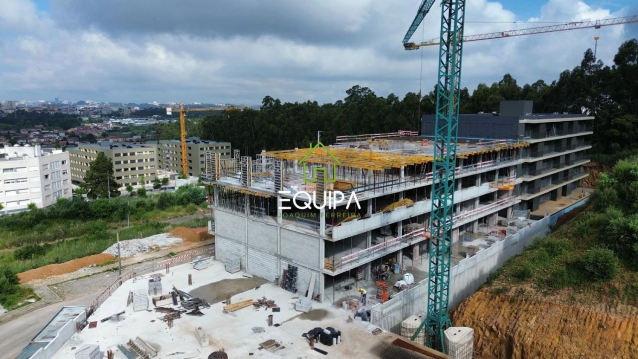 Apartamento T3 para Venda em Valongo Foto 21