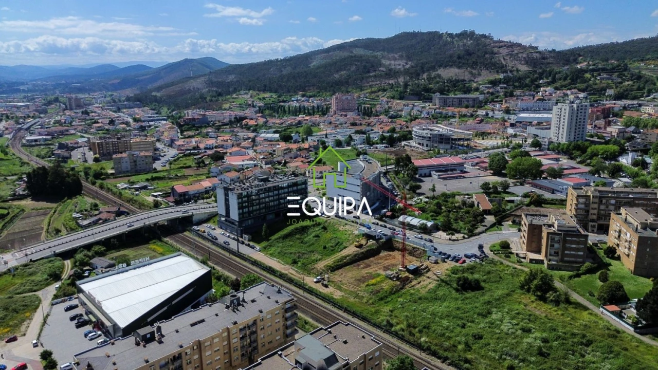 Apartamento T3 para Venda em Valongo Foto 18