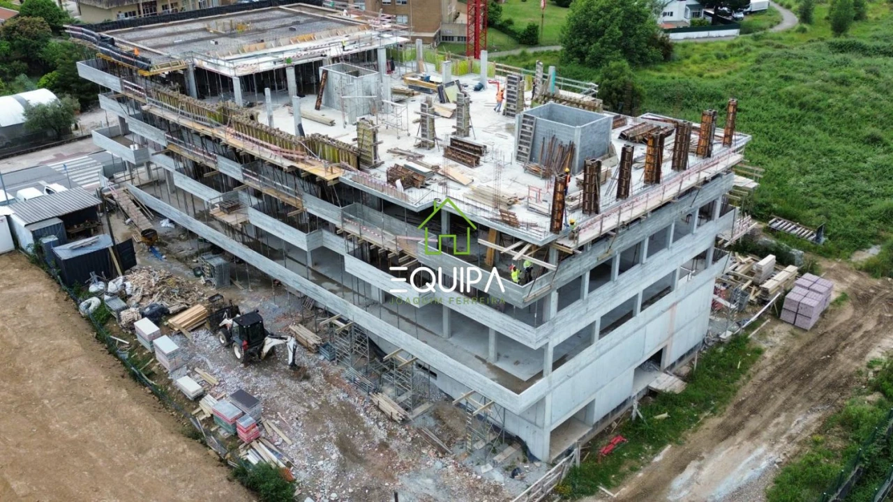 Apartamento T3 para Venda em Valongo Foto 22