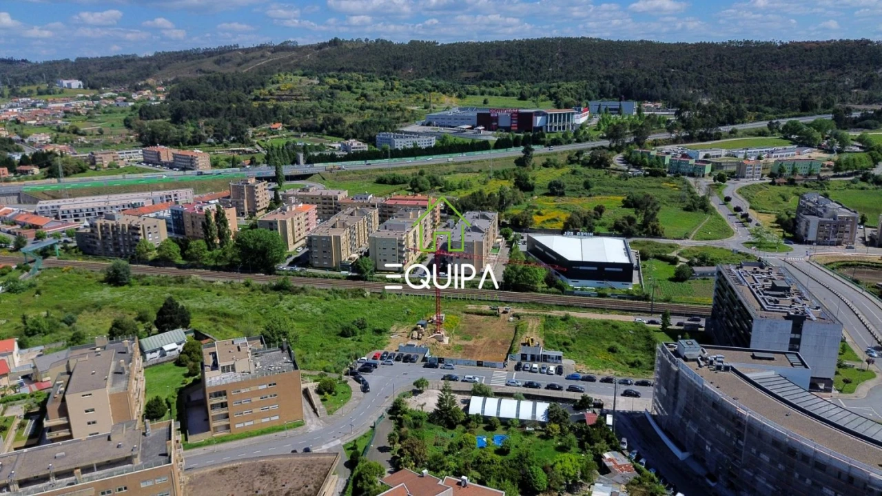 Apartamento T3 para Venda em Valongo Foto 19