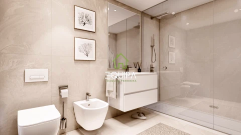 Apartamento T4 para Venda em Valongo