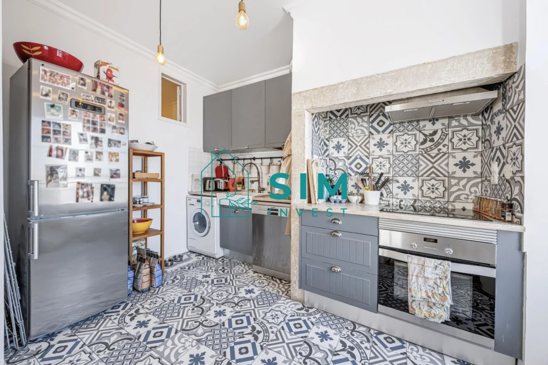 Apartamento T2 para Venda em Misericórdia Foto 9