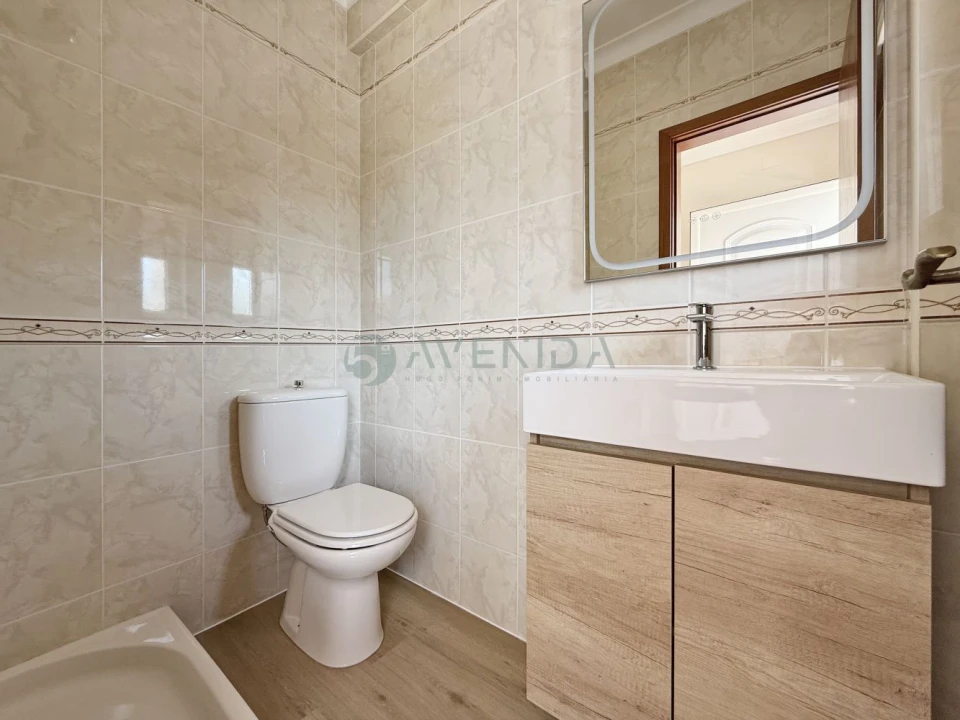 Moradia T3 para Venda em Azeitão (São Lourenço e São Simão) Foto 10