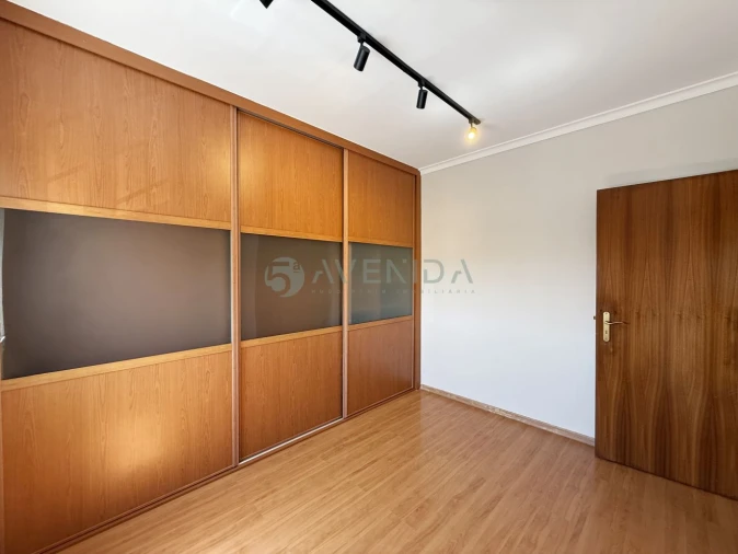 Moradia T3 para Venda em Azeitão (São Lourenço e São Simão) Foto 18